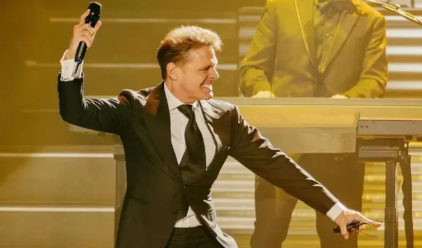 Luis Miguel anuncia más conciertos en CDMX